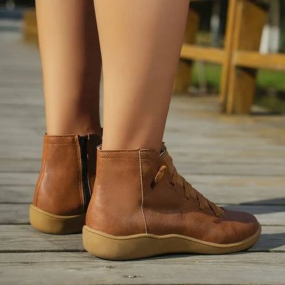 Stephanie - Elegant and comfortable ankle boots