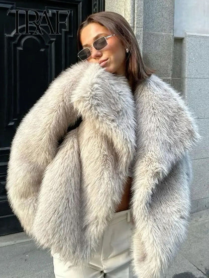 Julie™ | Classic Fur Coat