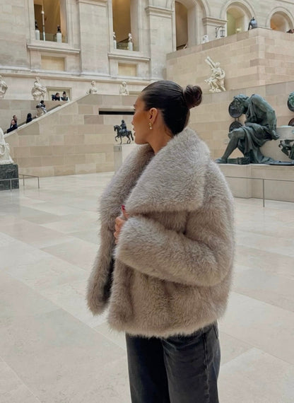 Julie™ | Classic Fur Coat