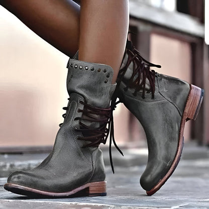 Océane - Elegant leather boots with laces